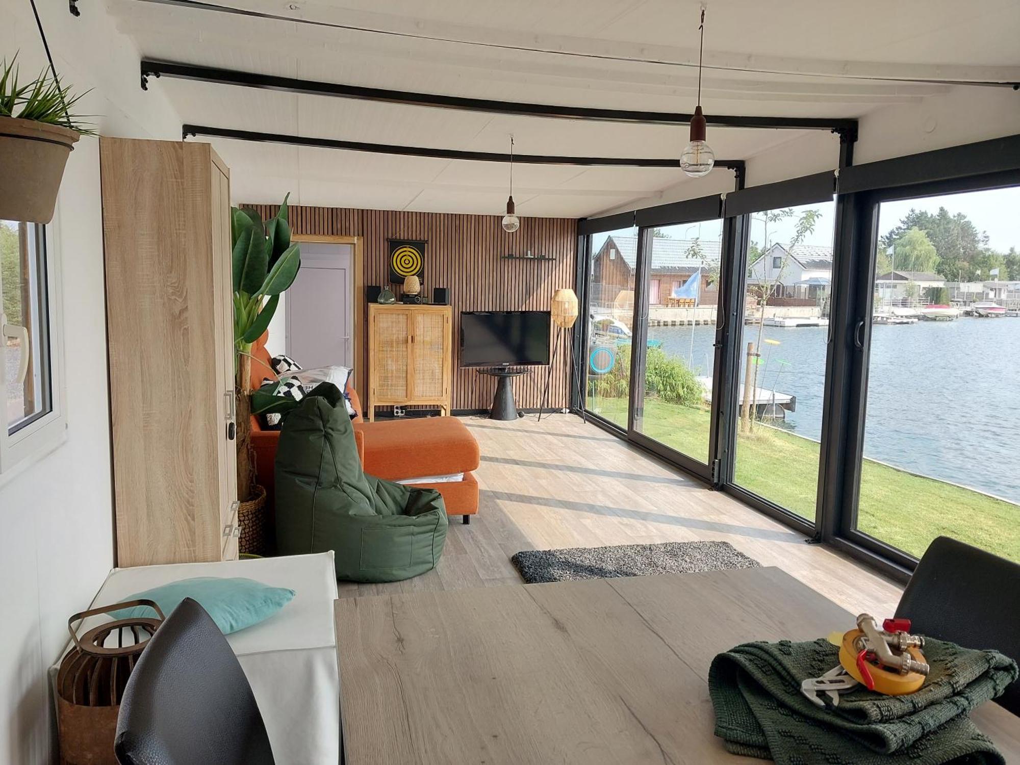 Lakeside Wevelgem Exterior photo